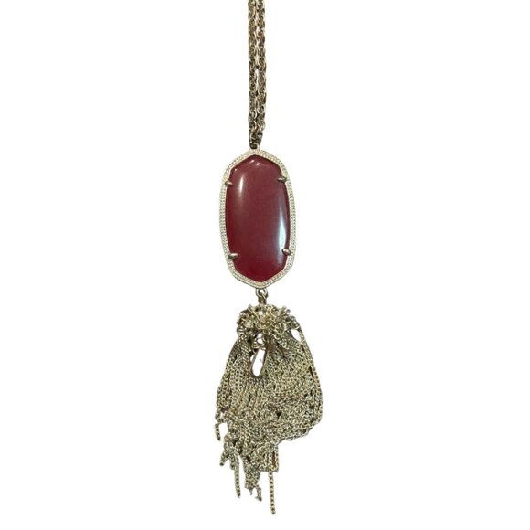 KENDRA SCOTT Rayne Gold Long Pendant Necklace in Maroon - Picture 3 of 3